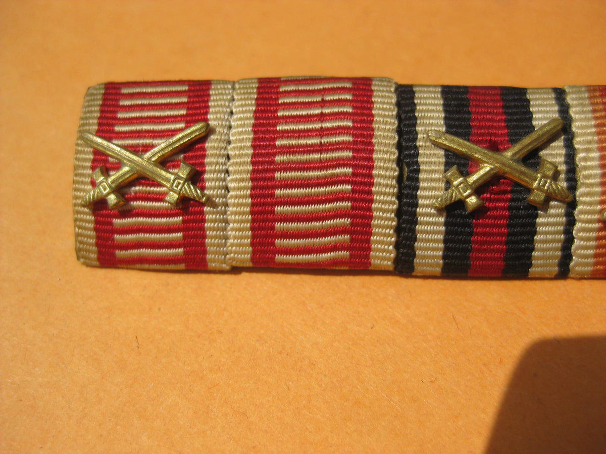 H.W.  -  -  Konvolut Österreich / Ungarn 1. &amp; 2.Weltkrieg 7er Feldspange etc