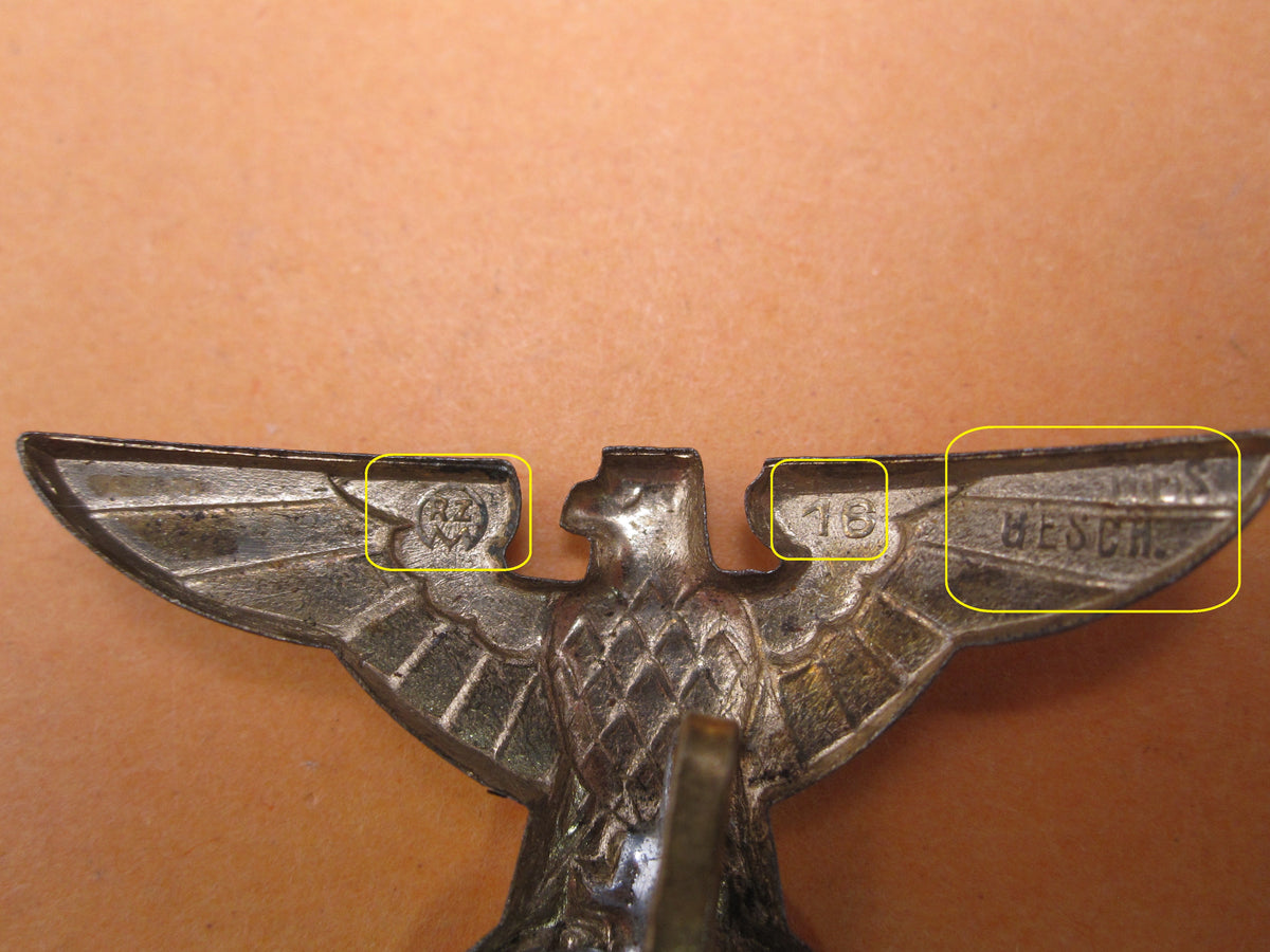 H.W.  -  -     SS und SA - Mützenadler für Schaftmütze 1.Modell ALTER ART