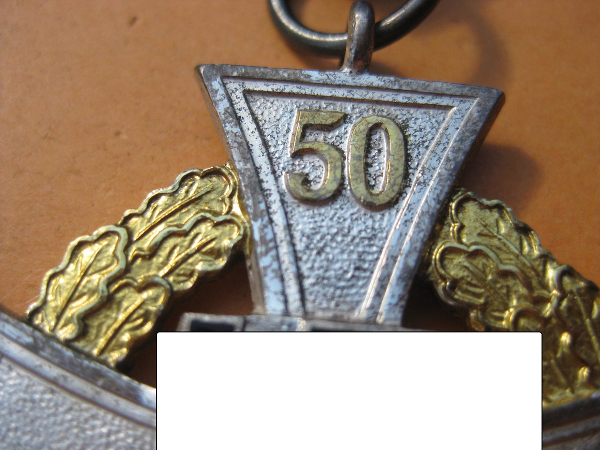 H.W.   -  -   SONDERSTUFE  Treudienst Ehrenzeichen für 50 Jahre