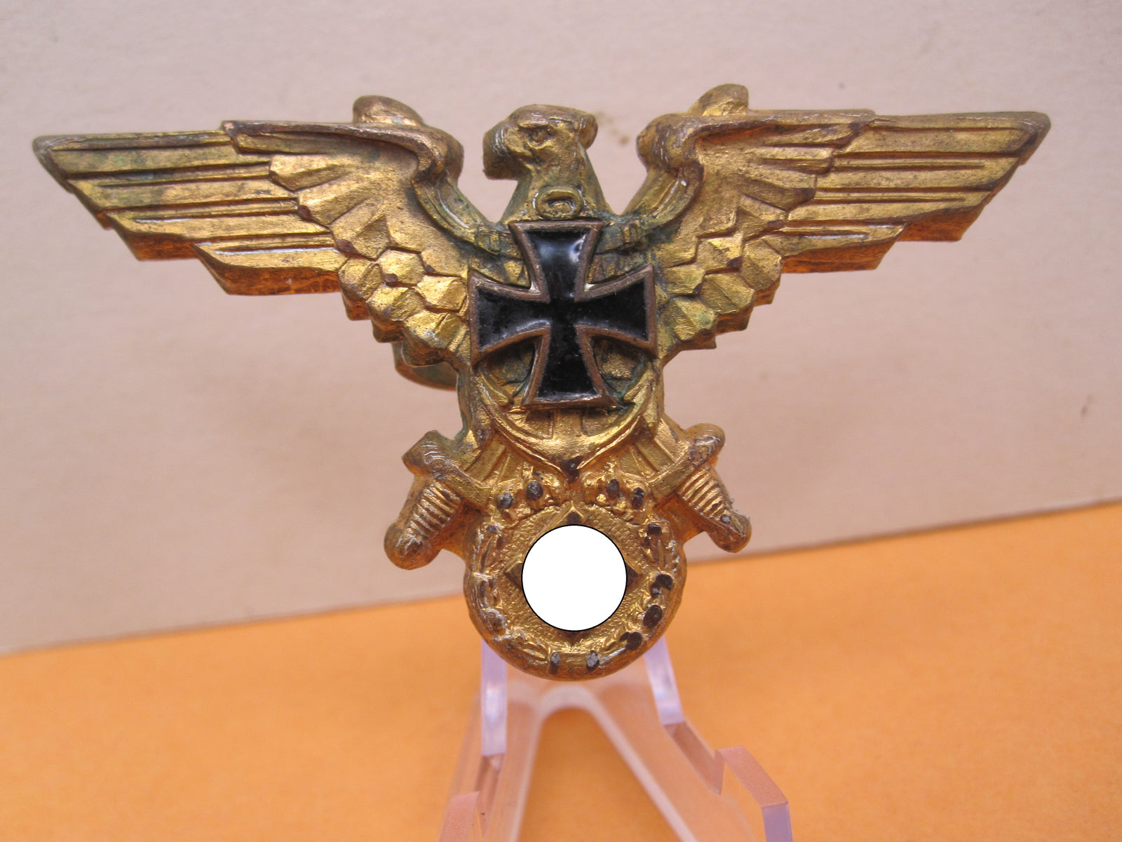 H.W.  -   -  Großer Mützenadler zur Uniform des MARINEBUND ( NSDMB ) deutscher Soldatenbund (DSB) / Kriegerbund (DRKB)