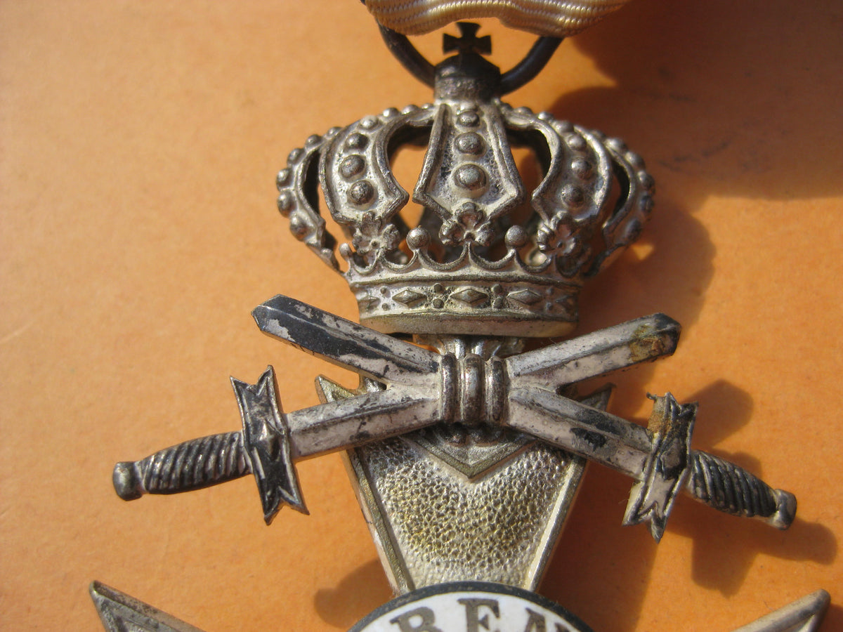 H.W.  -  -     BAYERN Königreich bayrisches Militärverdienstkreuz 2.Klasse mit Krone und Schwertern (MVK) 1866-1918 SEHR SELTENE VARIANTE von DESCHLER