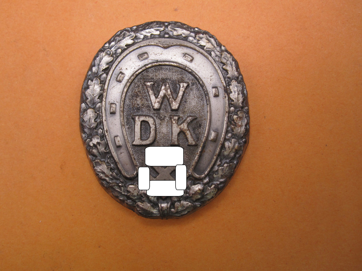 H.W.  -   -  Mützenkokarde zur Uniform des deutschen Waffenring der Kavallerie (WDK) Soldatenbund Kriegerbund (DRKB)