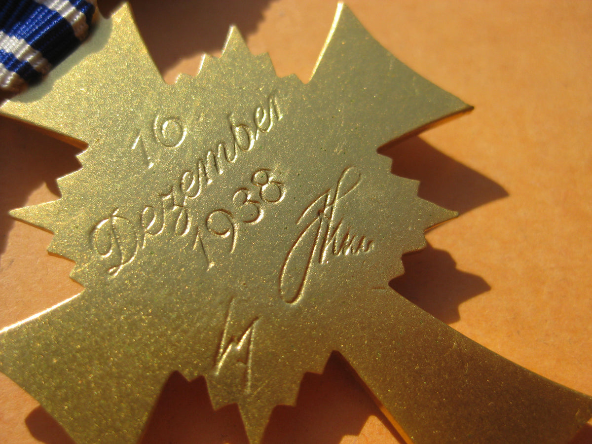 Ehrenkreuz der deutschen Mutter / Mutterkreuz in Gold / Dritte Stufe H.W.