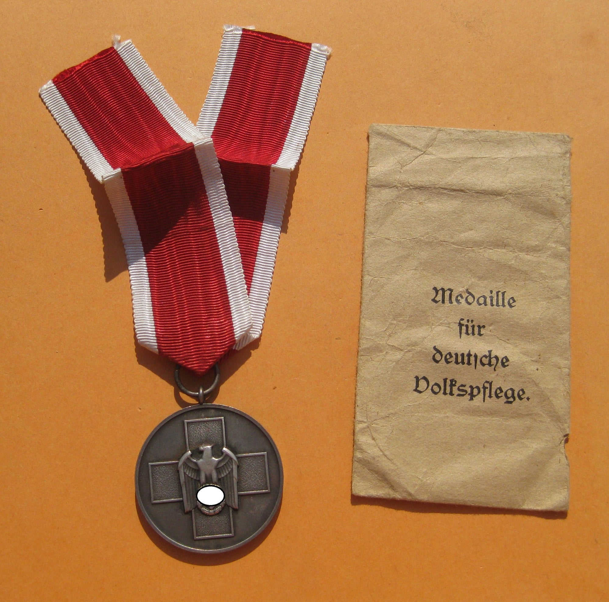 H.W.   Medaille für deutsche Volkspflege