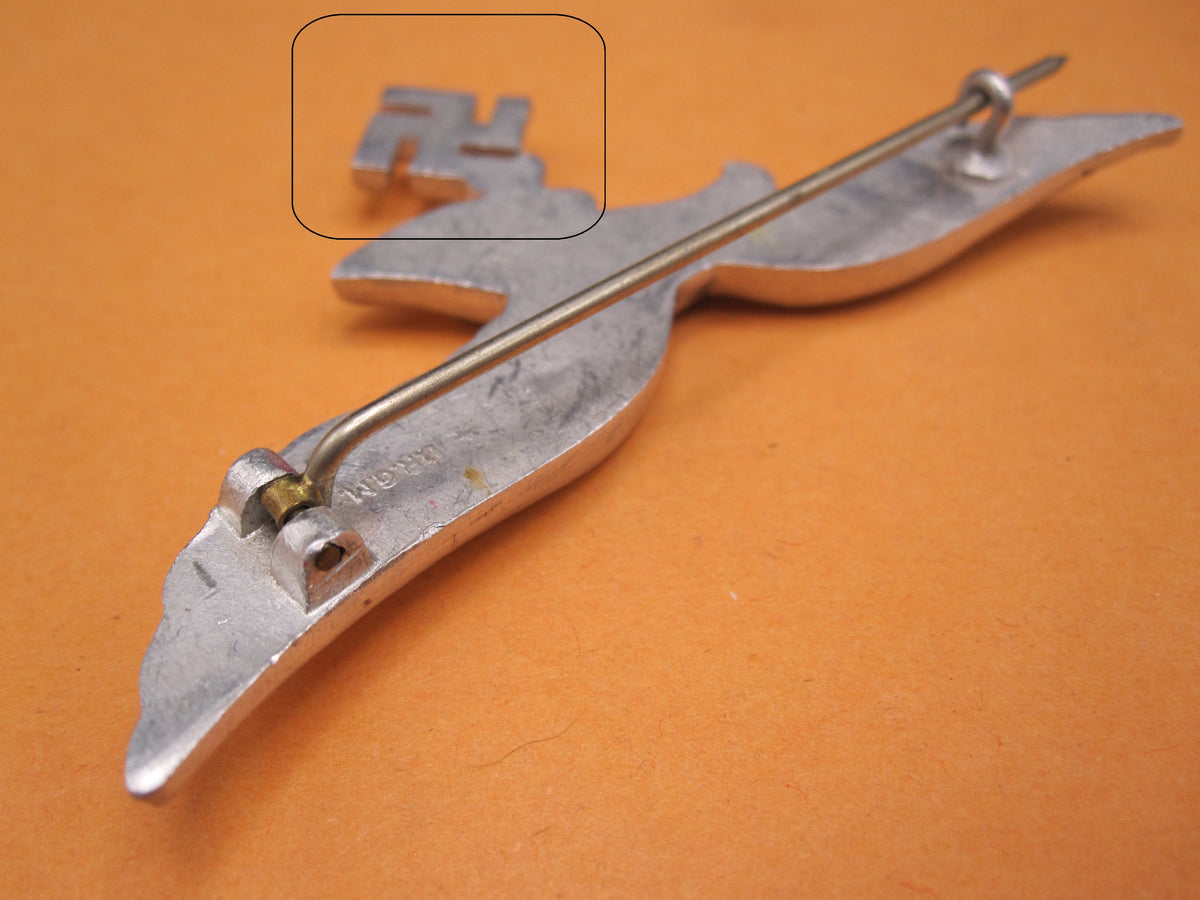 H.W.  -   -  Großer Brustadler zur Sommeruniform der deutschen Luftwaffe