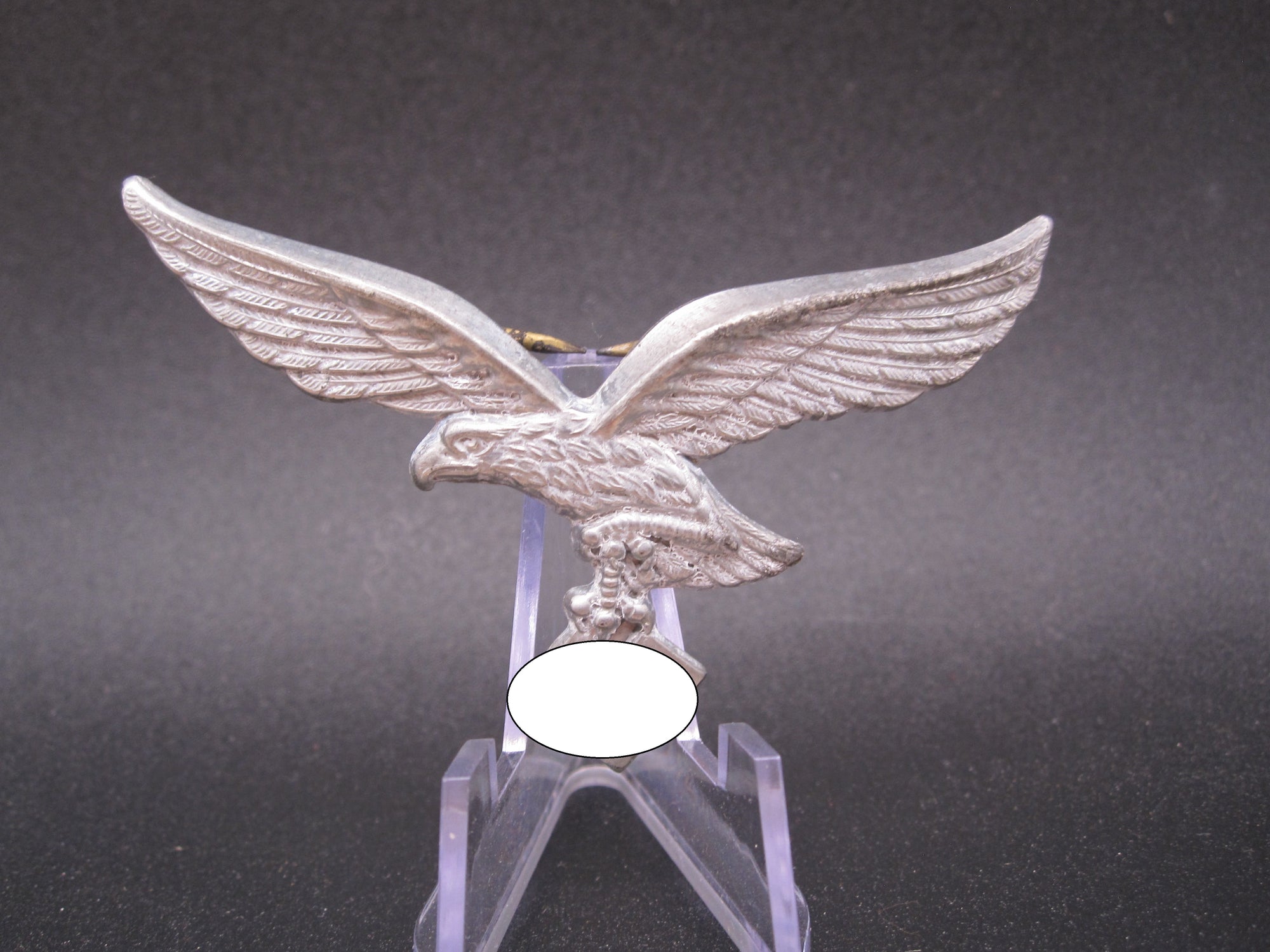 H.W.  -   -  Mützenadler für den Tropenhelm der deutschen Luftwaffe