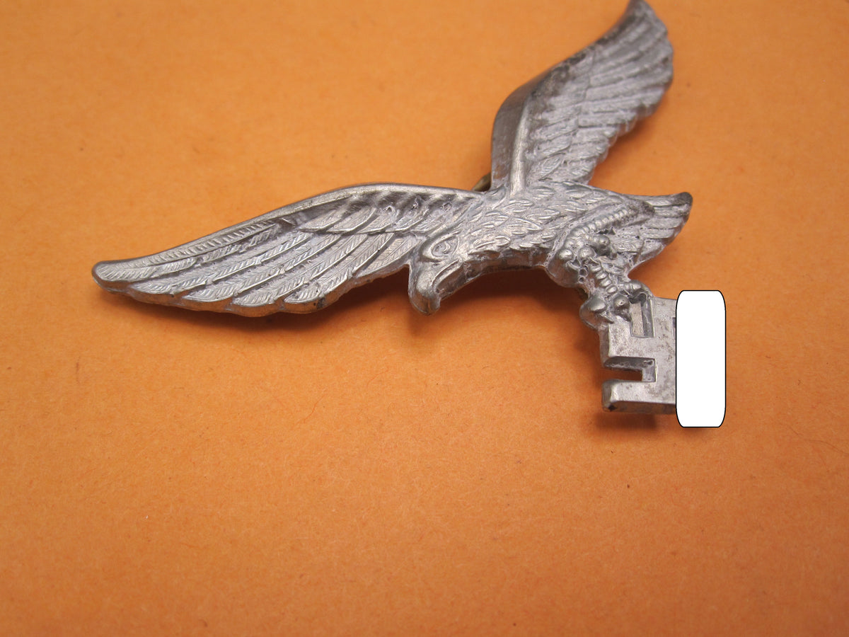 H.W.  -   -  Mützenadler für den Tropenhelm der deutschen Luftwaffe
