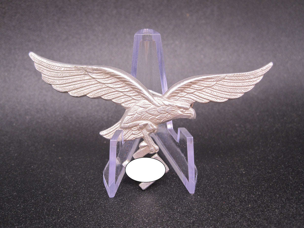 H.W.  -   -  Mützenadler der deutschen Luftwaffe