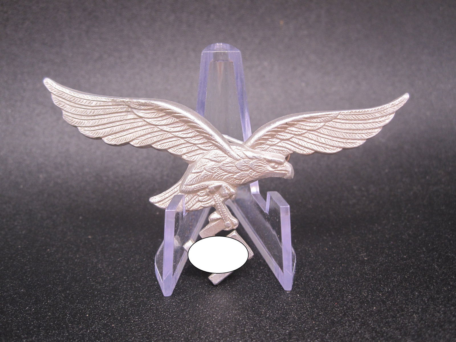 H.W.  -   -  Mützenadler der deutschen Luftwaffe