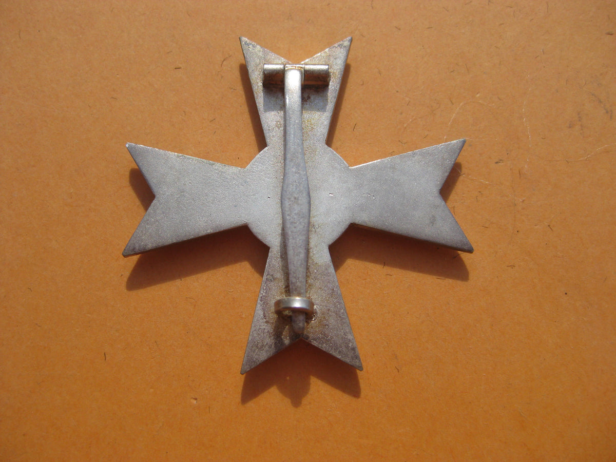 H.W. Kriegsverdienstkreuz 1.Klasse OHNE Schwerter im Verleihungsetui (KVK1/39) Mint Condition