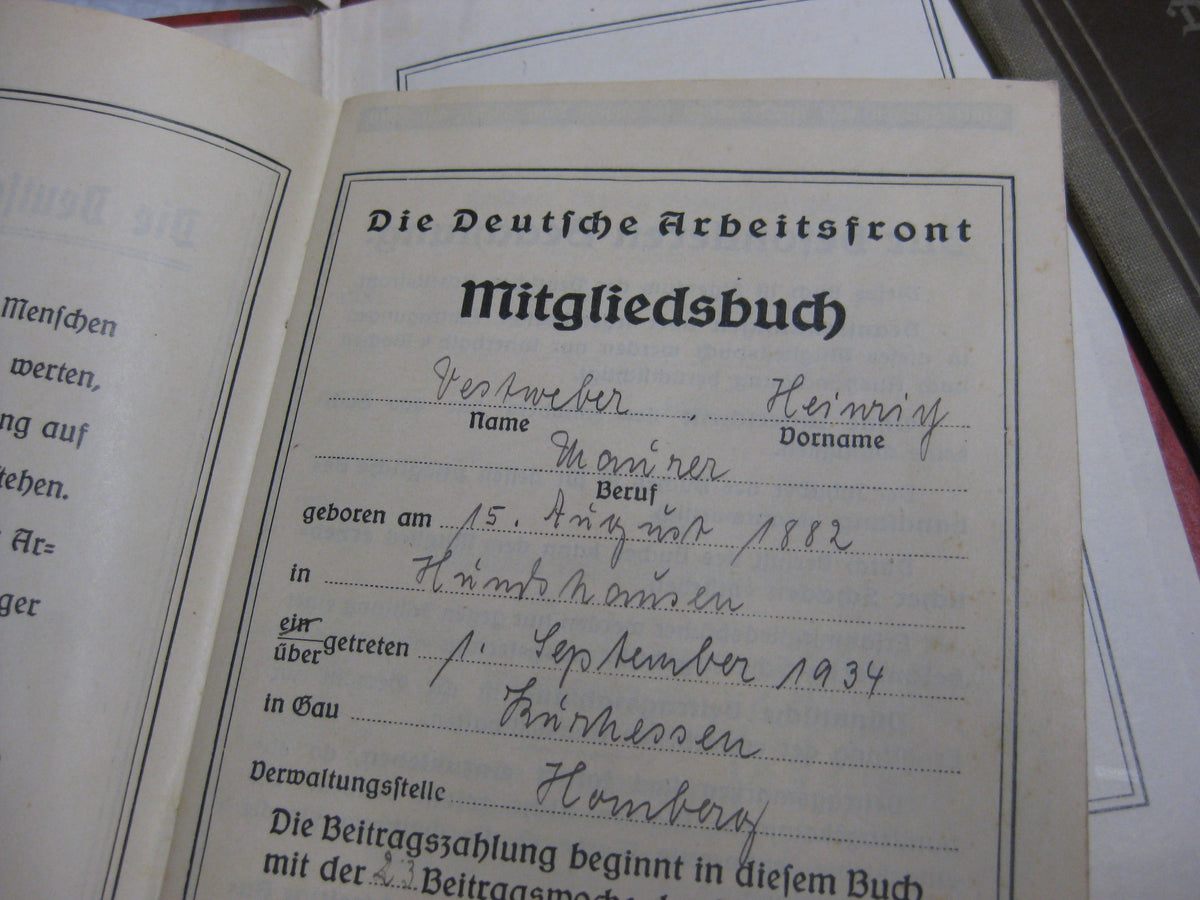 Führungszeugnis Urkunde 3.Reich Kaiserreich kurhessisches Infanterie Regiment Nr.82 Arbeitsbuch Mitgliedsbuch NSDAP