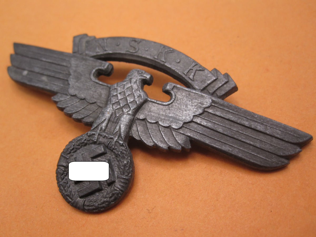 H.W.  -  -  NSKK Mützenadler 2. Form