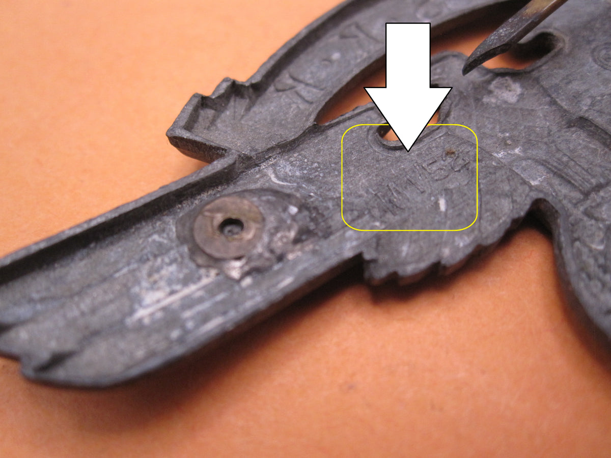 H.W.  -  -  NSKK Mützenadler 2. Form