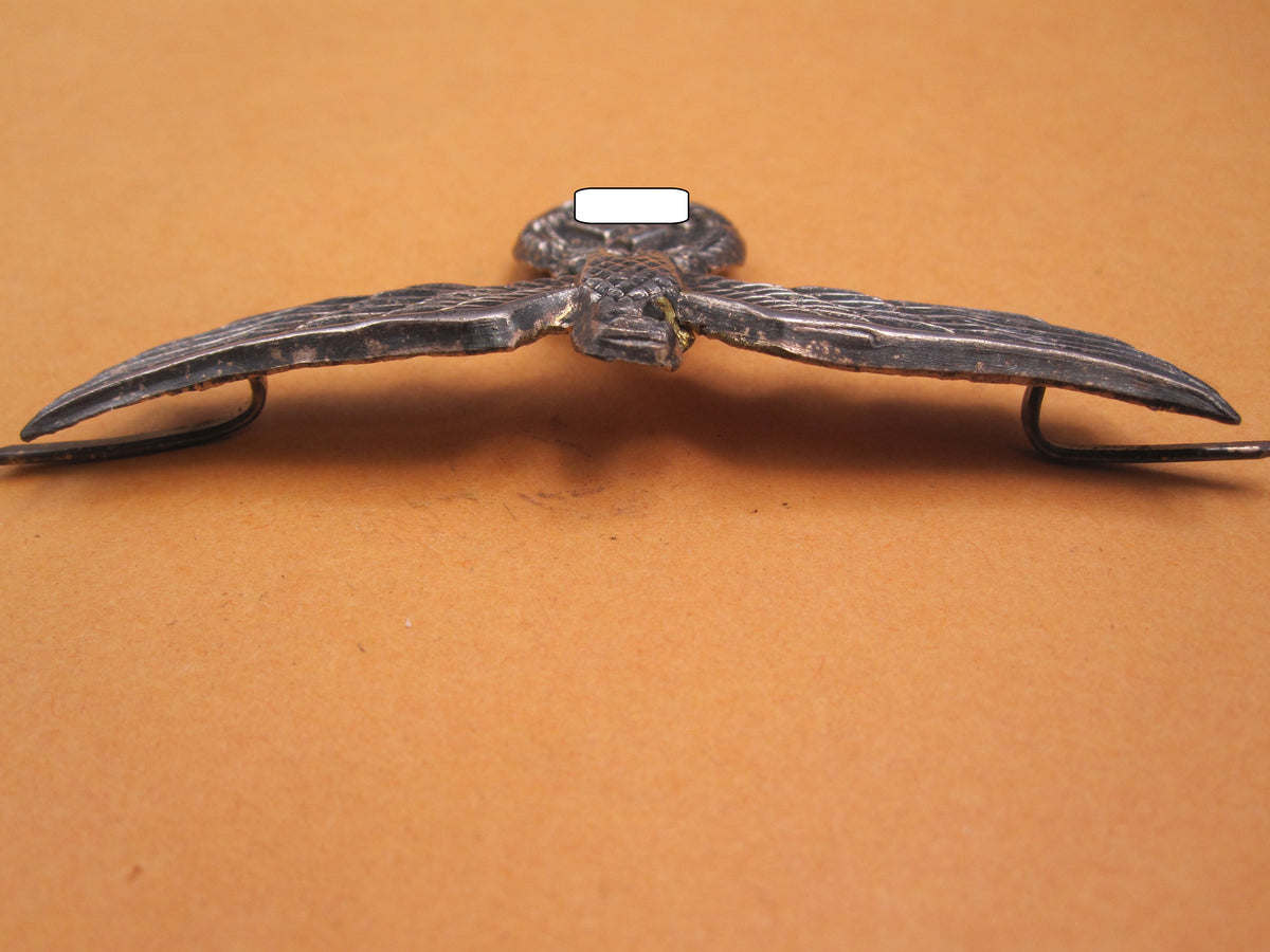 H.W.  -   -  Reichsfinanzverwaltung Zollgrenzschutz Mützenabzeichen in Mint Condition