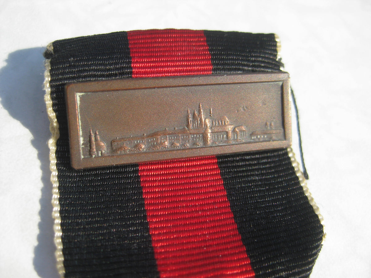 Medaille zur Erinnerung an den 1. Oktober 1938 / Oktobermedaille Sudetenmedaille im Verleihungsetui
