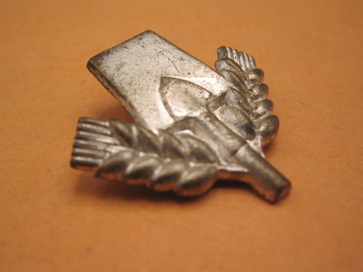 H.W.  -  -  Mützenabzeichen RAD freiwilliger Arbeitsdienst (FAD)