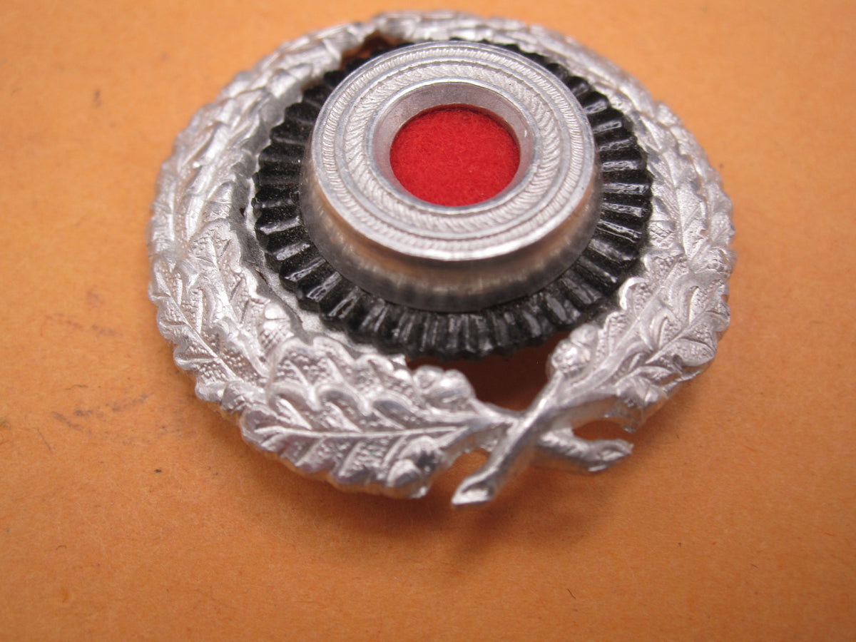 H.W.  -  -  SET Mützenadler &amp; Eichenlaubkranz für Reichspost Mint Condition