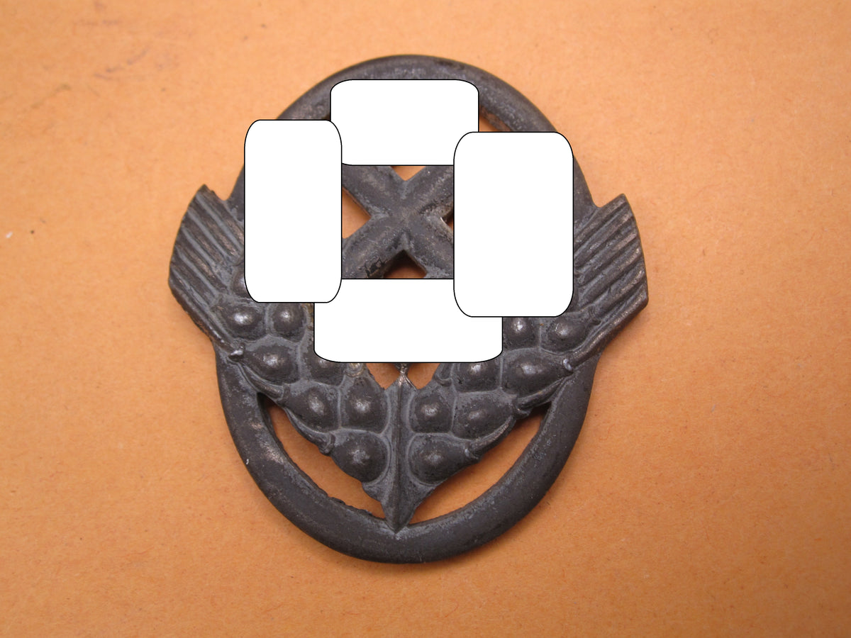 H.W.  -  -  Hutabzeichen RAD weibliche Jugend Reichsarbeitsdienst (RADwJ)