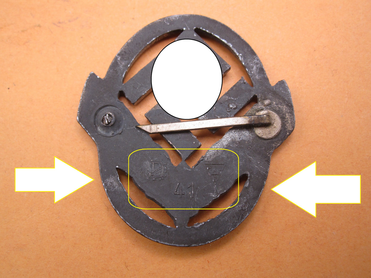 H.W.  -  -  Hutabzeichen RAD weibliche Jugend Reichsarbeitsdienst (RADwJ)