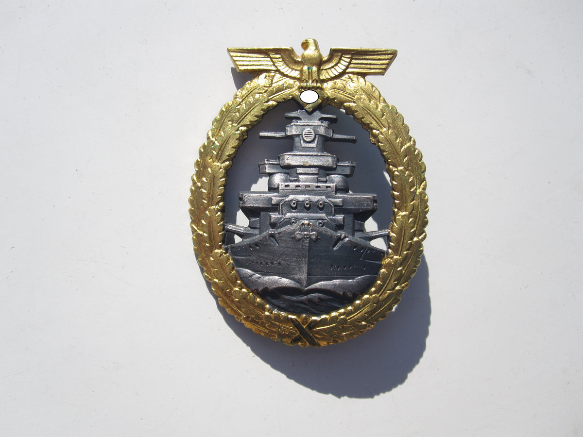 Flottenkriegsabzeichen Dickschiffabzeichen Schlachtschiff Blücher POSTHUME Verleihung -Mint condition-