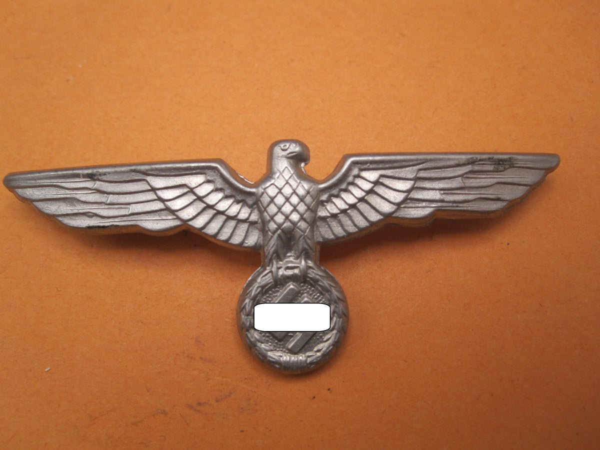 H.W.    -   -    Mützenadler Heer