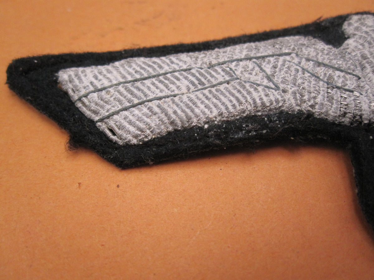 H.W.  -   -     Brustadler für Offizier der Wehrmacht Heer