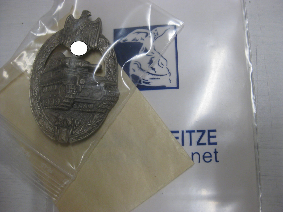 Panzerkampfabzeichen in Silber Hersteller: AS im Dreieck MINT CONDITON