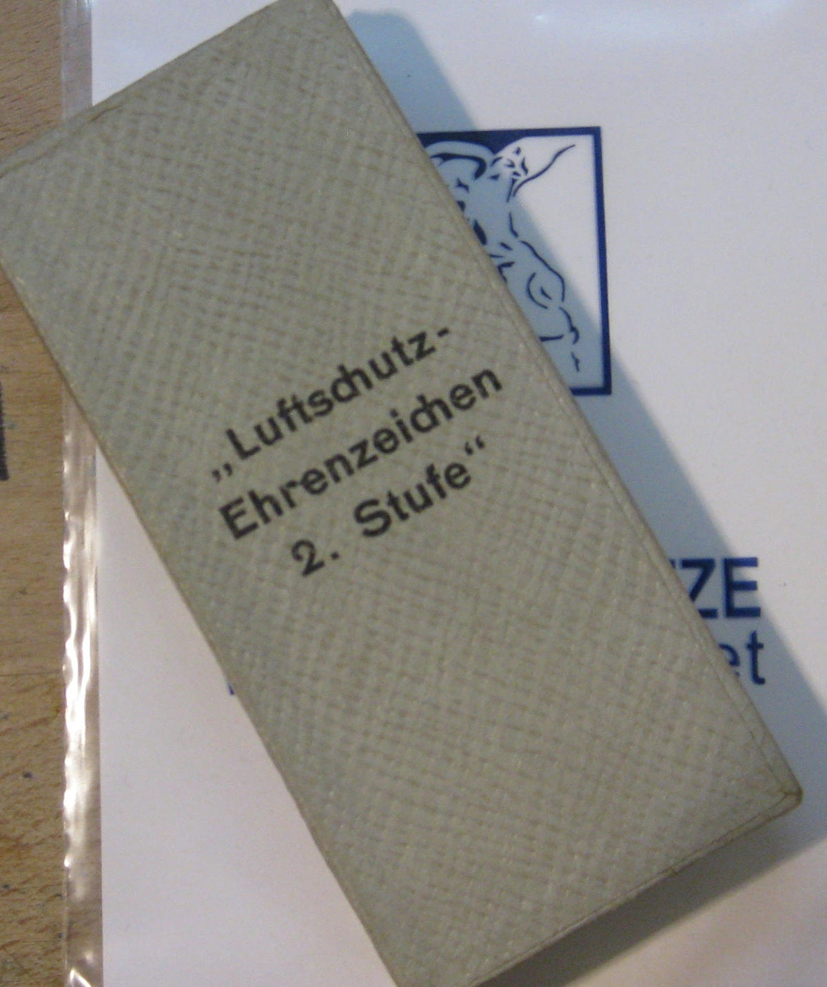 Luftschutz Ehrenzeichen 2.Stufe Medaille von 1938     H.W.