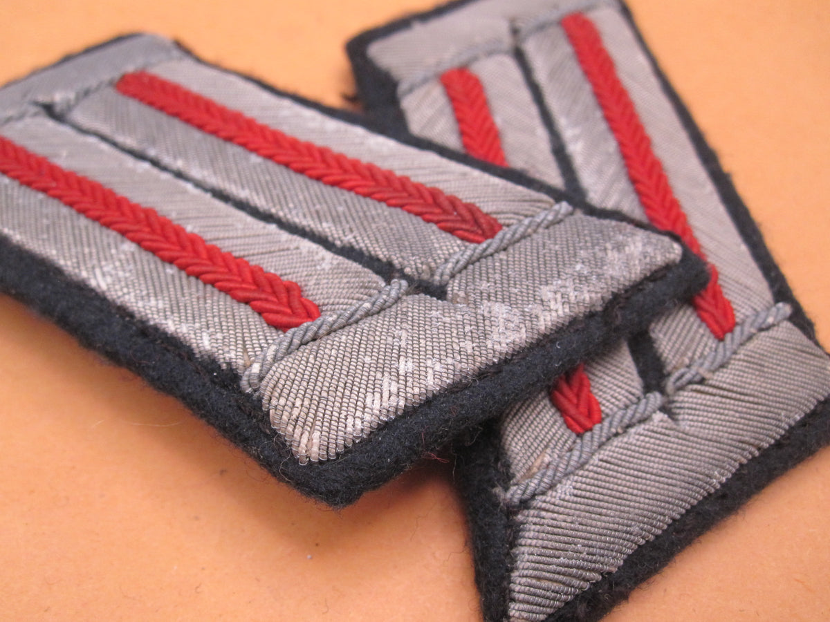 H.W.  -   -     Kragenspiegel für Offizier der Wehrmacht Heer Artillerie Sturmartillerie