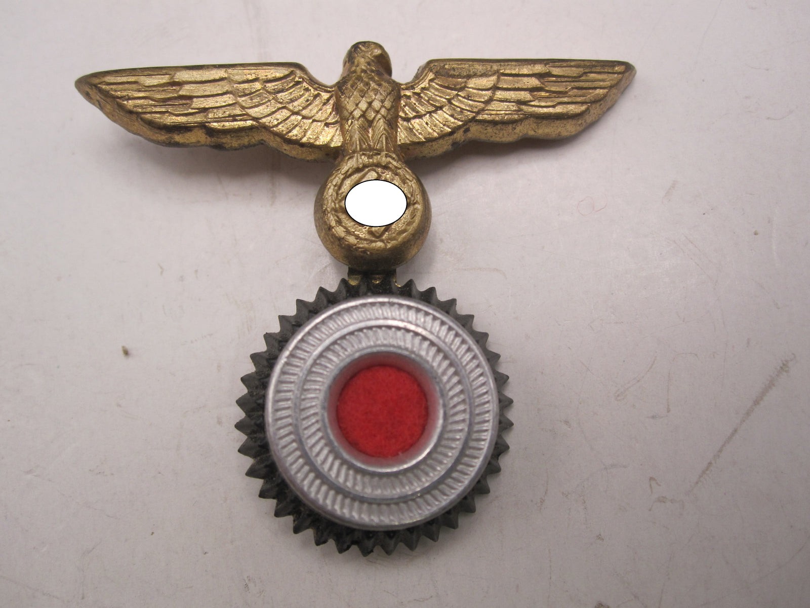 H.W.  -  -   Kriegsmarine Mützenadler mit Kokarde für die Tellermütze MINT CONDITION