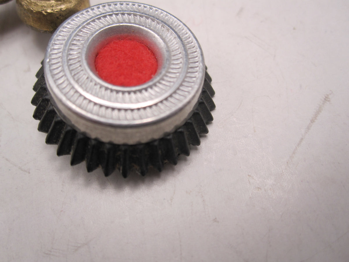 H.W.  -  -   Kriegsmarine Mützenadler mit Kokarde für die Tellermütze MINT CONDITION