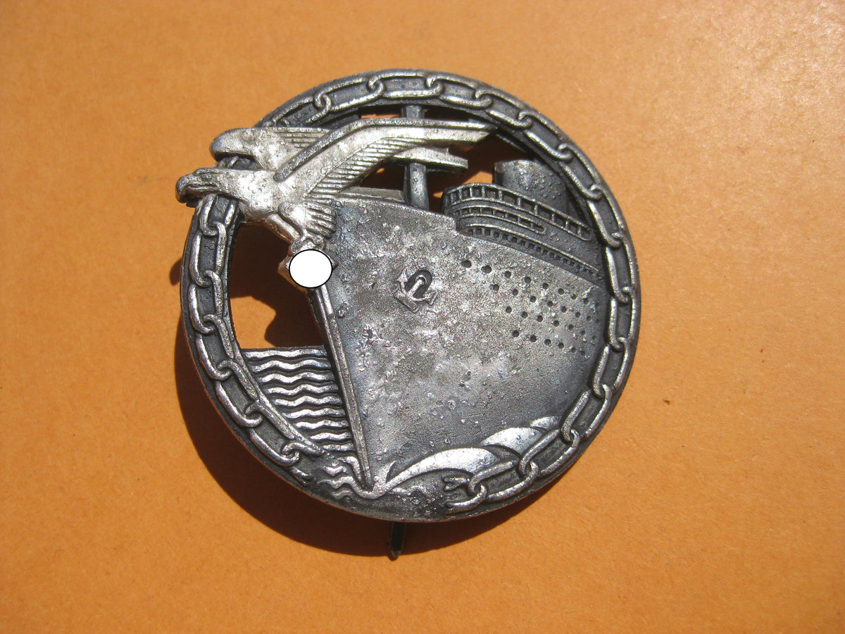 H.W. -  -  Blockadebrecherkriegsabzeichen