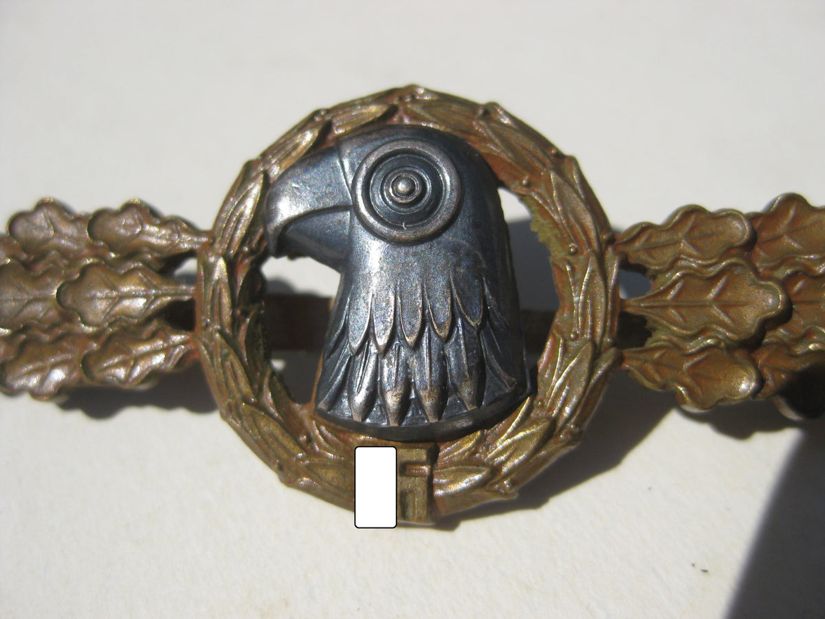 H.W.       Frontflugspange für Aufklärer in Bronze Mint Condition