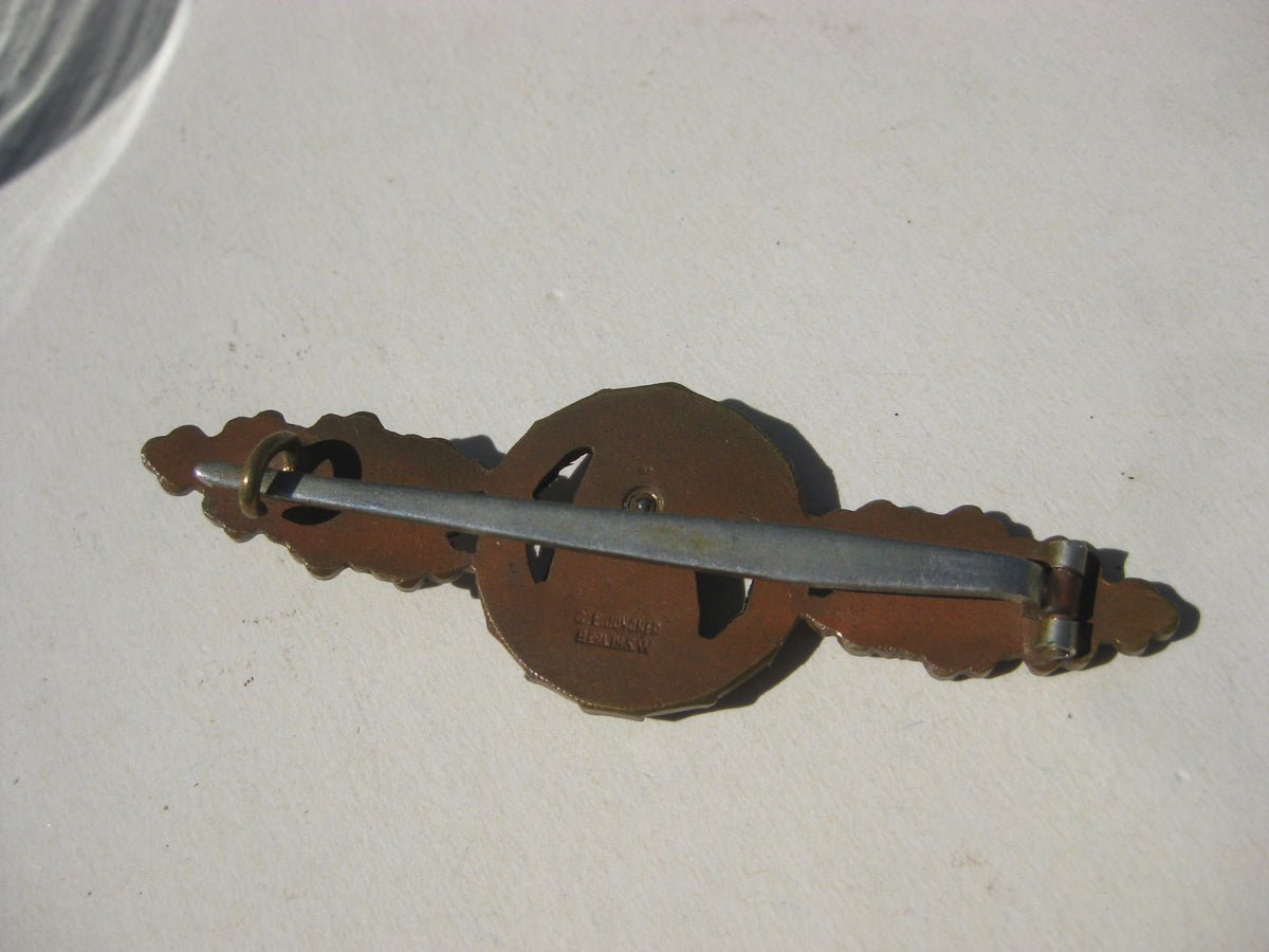 H.W.       Frontflugspange für Aufklärer in Bronze Mint Condition
