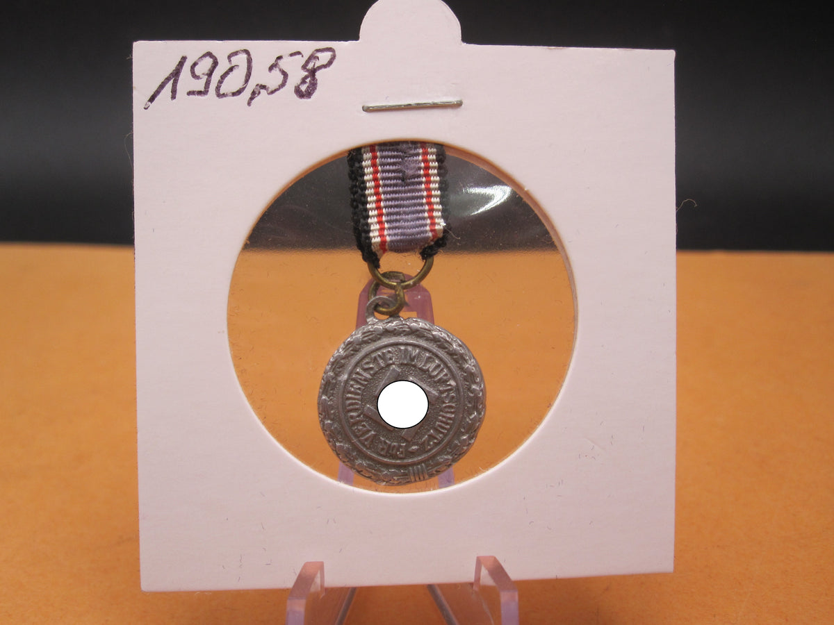 H.W.  -  - Miniatur Medaille für Verdienste im Luftschutz 1938