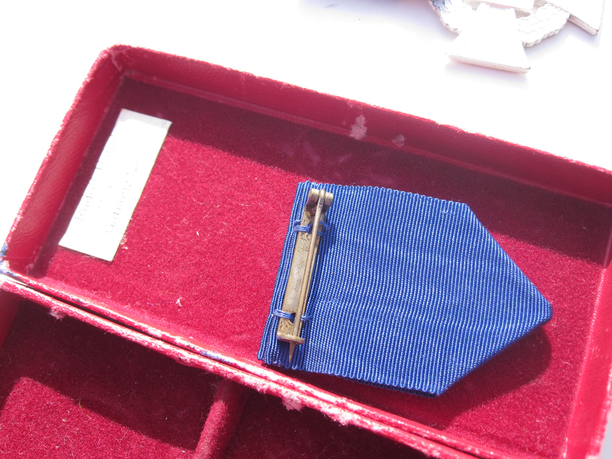 Treudienst-Ehrenzeichen für 25 Jahre in Verleihungsschachtel Hersteller: Rudolf Haupt