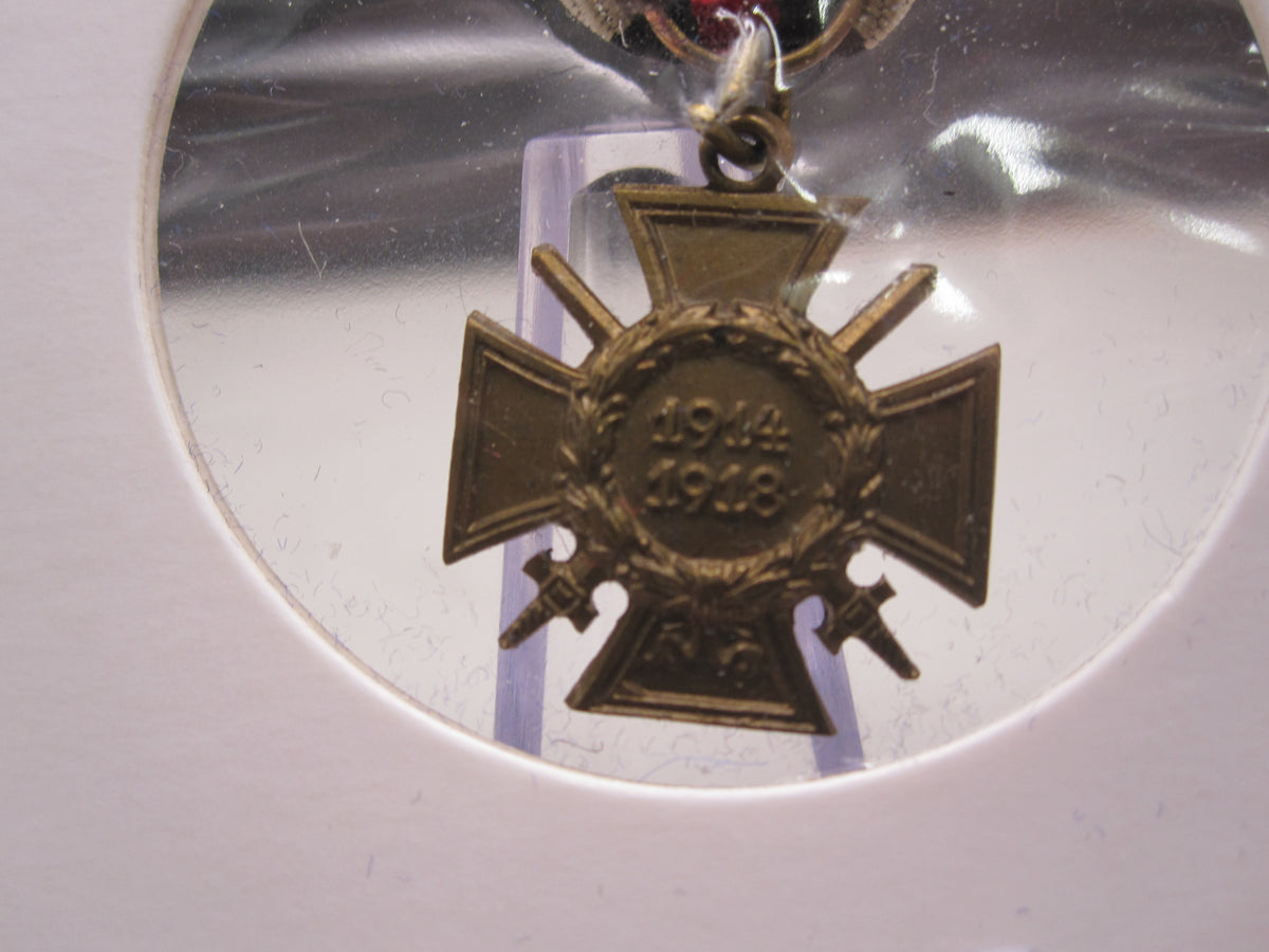 H.W.  -  -  Miniatur Kreuz Ehrenkreuz für Frontkämpfer 1914 - 1918