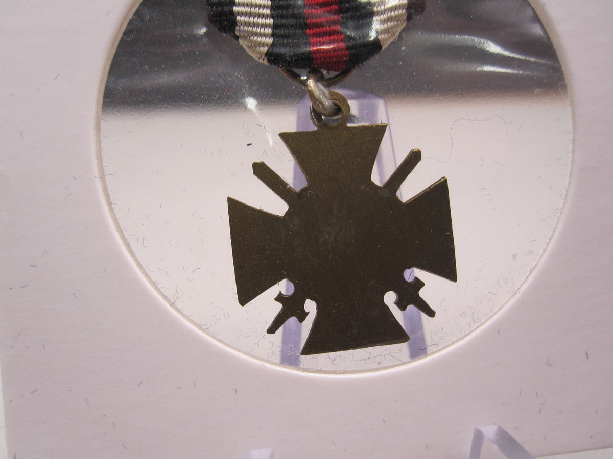 H.W.  -  -  Miniatur Kreuz Ehrenkreuz für Frontkämpfer 1914 - 1918