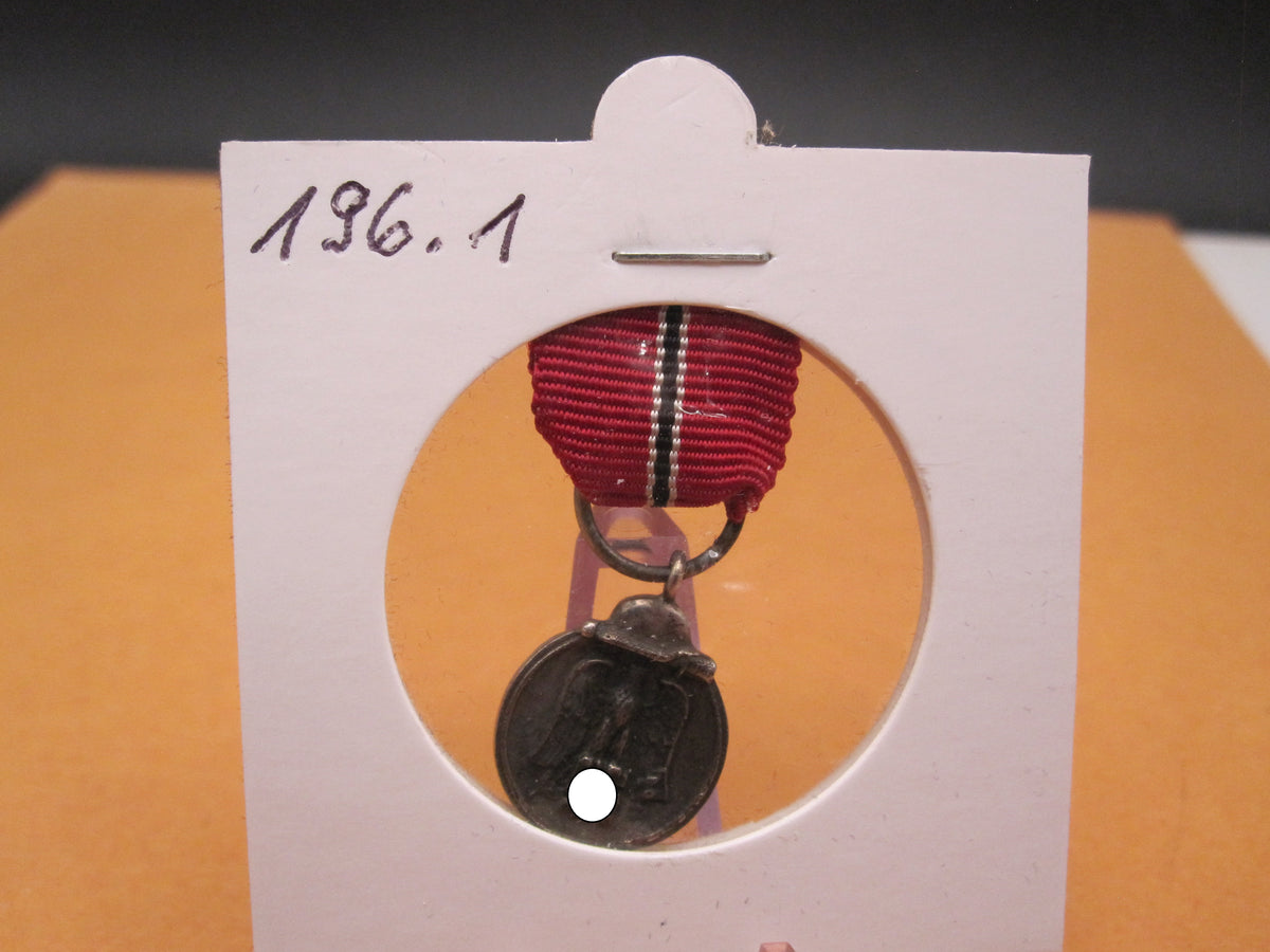 H.W.  -  - Miniatur Medaille zur Winterschlacht im Osten 1941/42