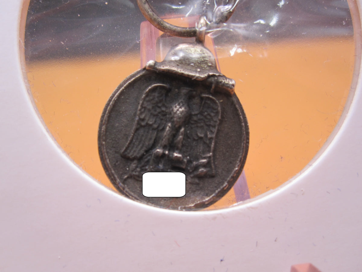 H.W.  -  - Miniatur Medaille zur Winterschlacht im Osten 1941/42