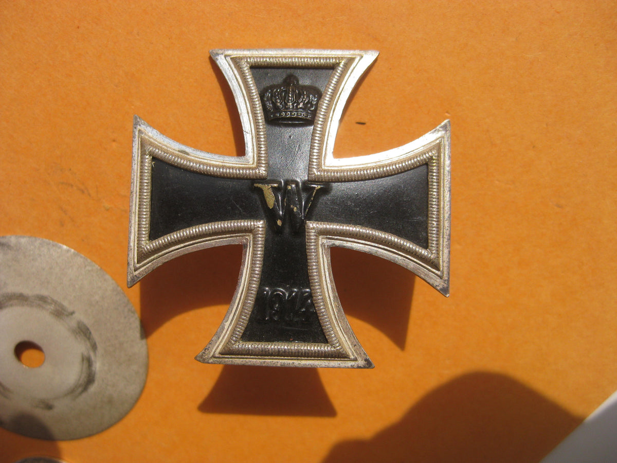 H.W. -  -  Eisernes Kreuz 1.Klasse von 1914 (EK1/14) an SCHRAUBSCHEIBE seltene Variante