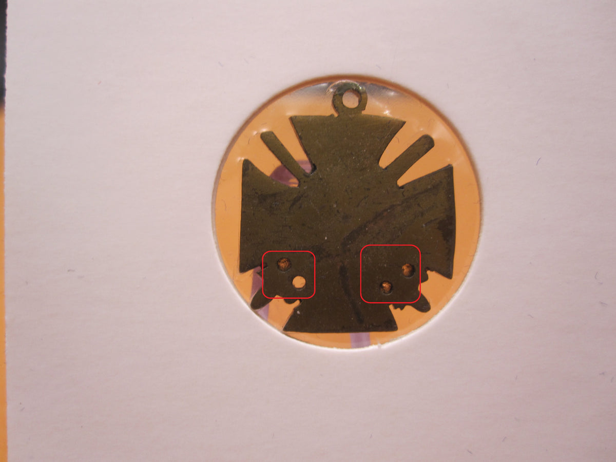 H.W.  -  -  Miniatur Kreuz Ehrenkreuz für Frontkämpfer 1914 - 1918