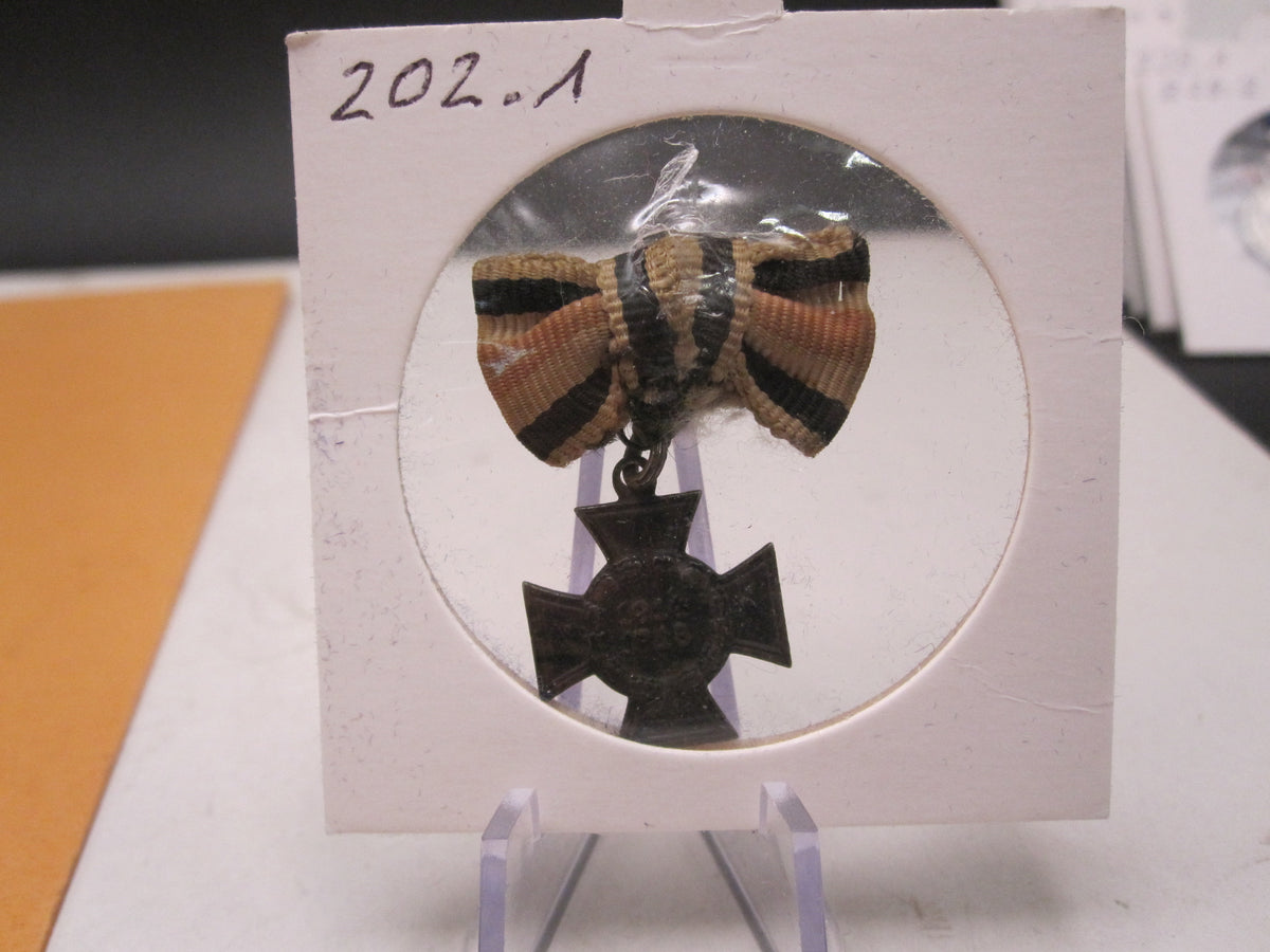 H.W.  -  -  Miniatur Kreuz Ehrenkreuz für Witwen , Waisen , Eltern 1914 - 1918