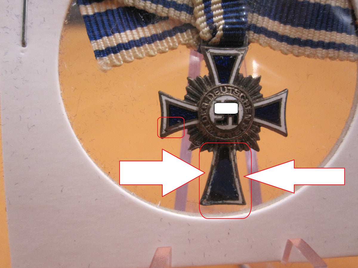 H.W.  -  -  Miniatur Kreuz Ehrenkreuz der deutschen Mutter / Mutterkreuz in Silber