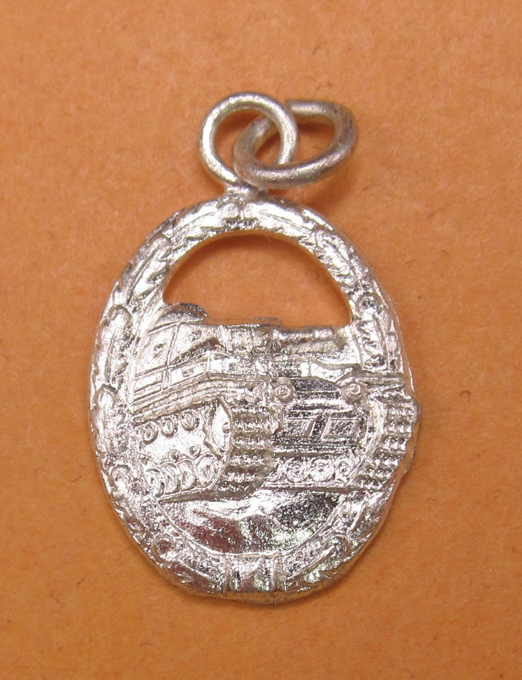 H.W.  -  - Miniatur Panzerkampfabzeichen der Wehrmacht in Silber Modell / Ausführung 1957