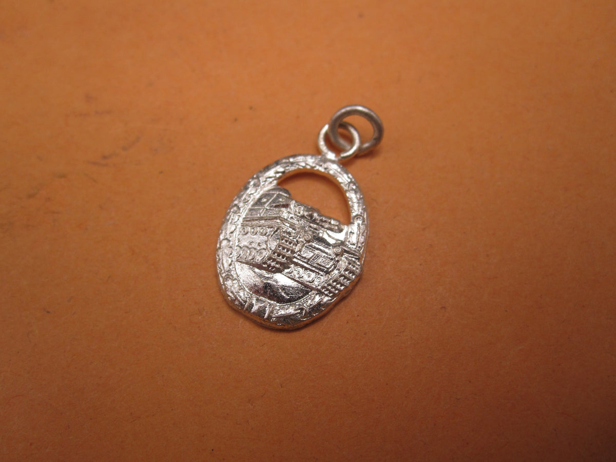 H.W.  -  - Miniatur Panzerkampfabzeichen der Wehrmacht in Silber Modell / Ausführung 1957