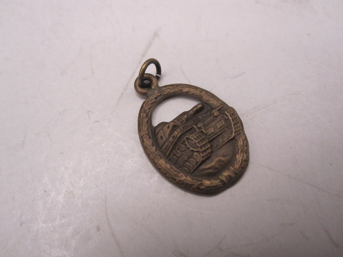 H.W.  -  - Miniatur Panzerkampfabzeichen der Wehrmacht in Bronze Modell / Ausführung 1957