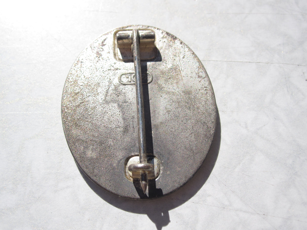 Verwundetenabzeichen 1939 in Silber Hersteller: &quot;107&quot;