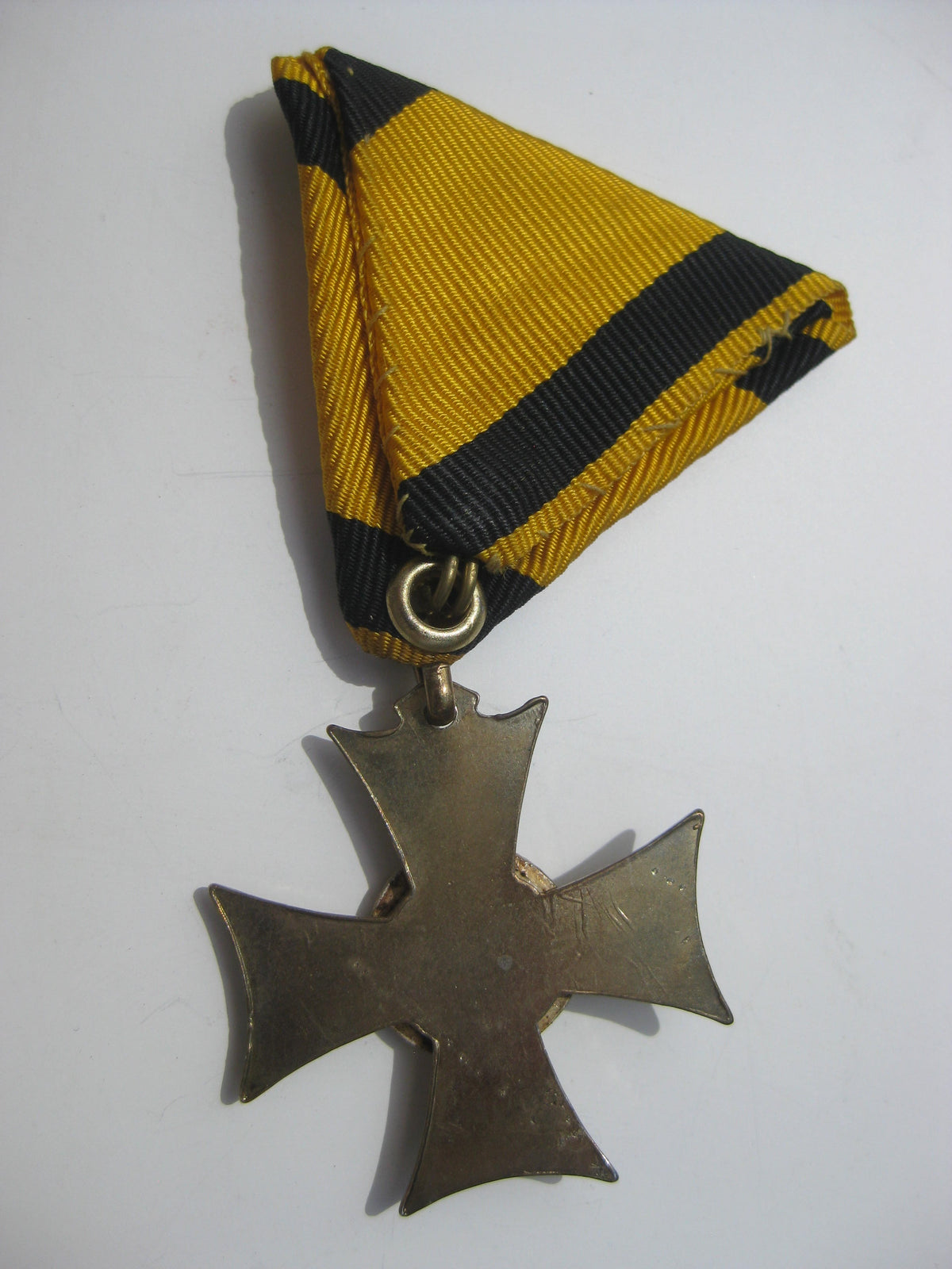 H.W. -   -   mir unbekanntes Dienstauszeichnungskreuz 10 Jahre Österreich