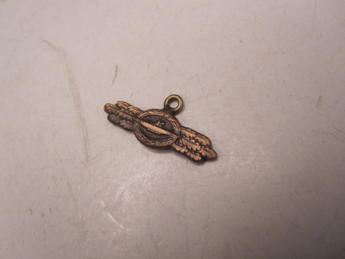 H.W.  -  - Miniatur U-Boot Frontspange der Kriegsmarine in Bronze Modell / Ausführung 1957